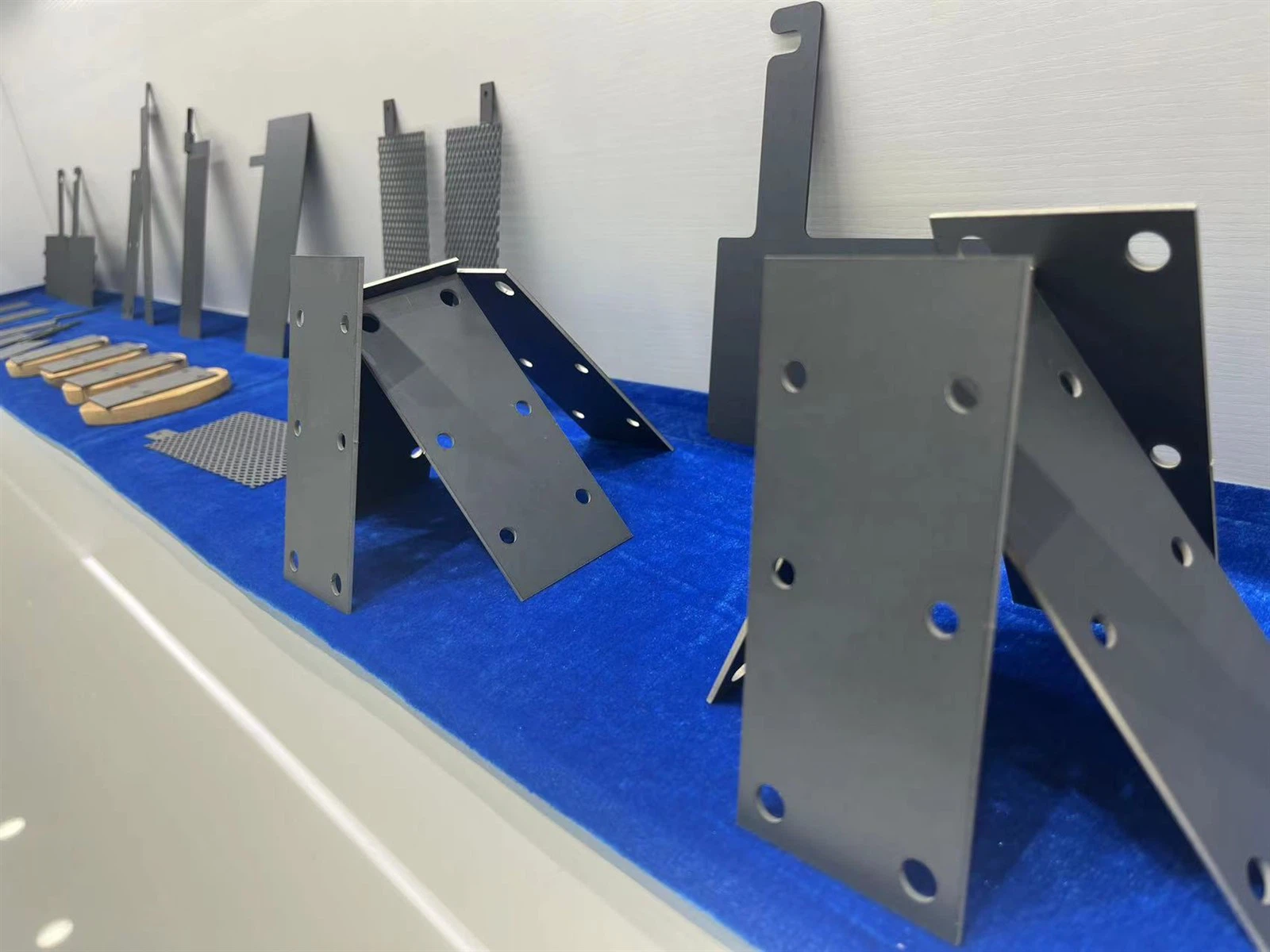 What is the preparation method of titanium anode